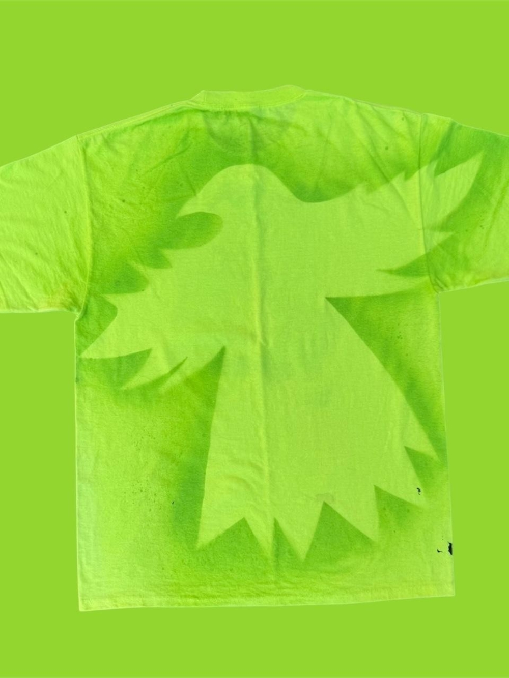 SADES DOVE neon t-shirt with sade graphic print with spray paint logo - LARGE